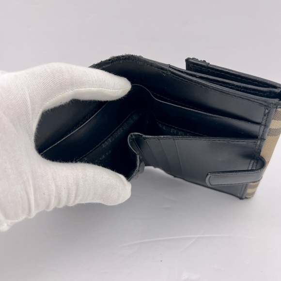 BURBERRY WOMEN’S WALLET, CLASSIC BURBERRY COLORS AND DESIGN - Picture 8 of 16